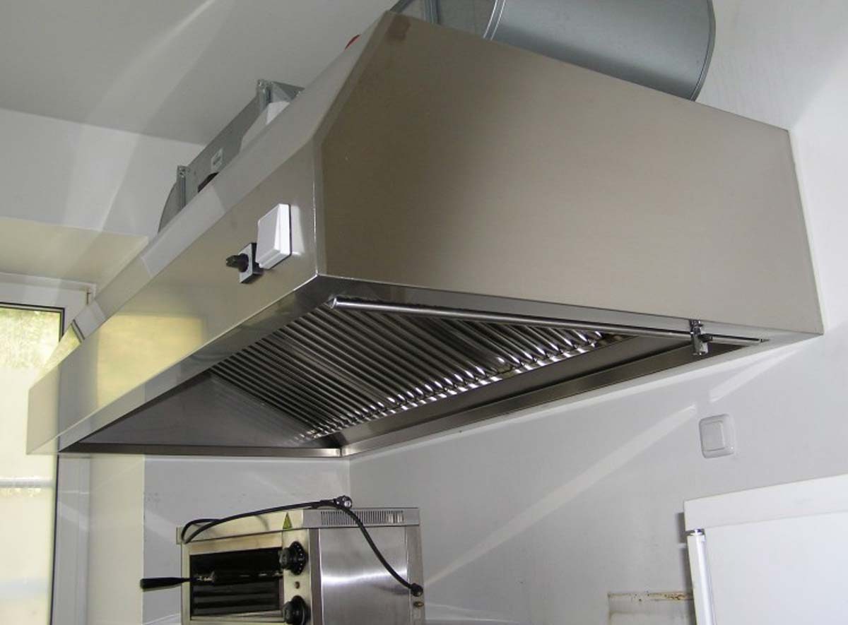 Abzugshaube mit Plasma- und UVC-Modul