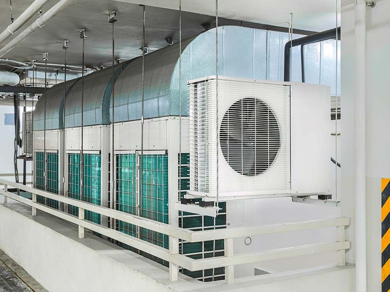 VRF-Klima-Außengeräte für ein Gewerbeobjekt